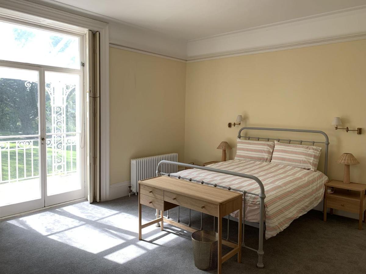 Vila The Westgate Charmouth Exteriér fotografie
